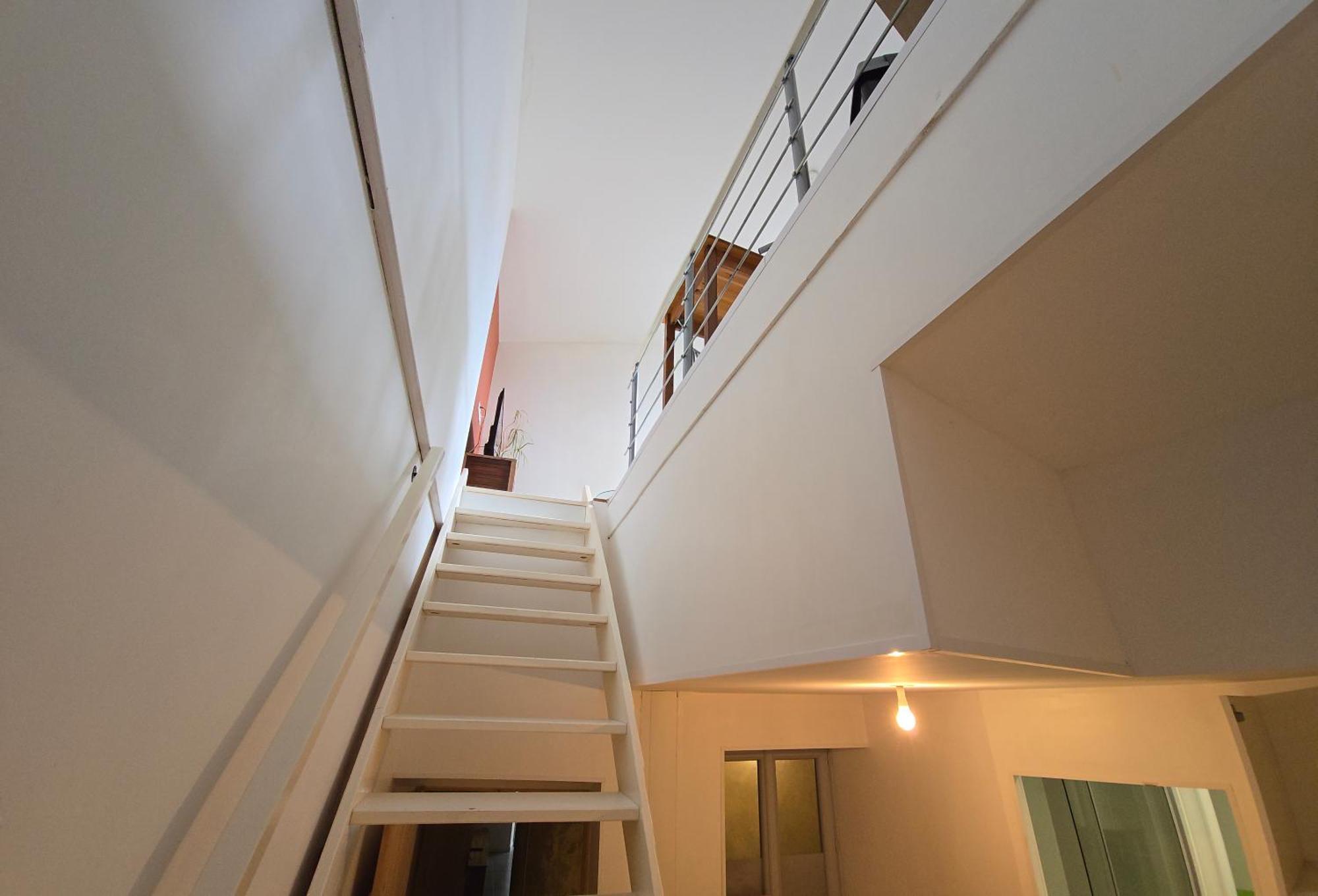 Appartement En Duplex Viviers Exterior photo